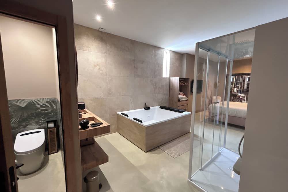 Luxury private suite, the colonial house in Torreilles, Côte d'Améthyste
