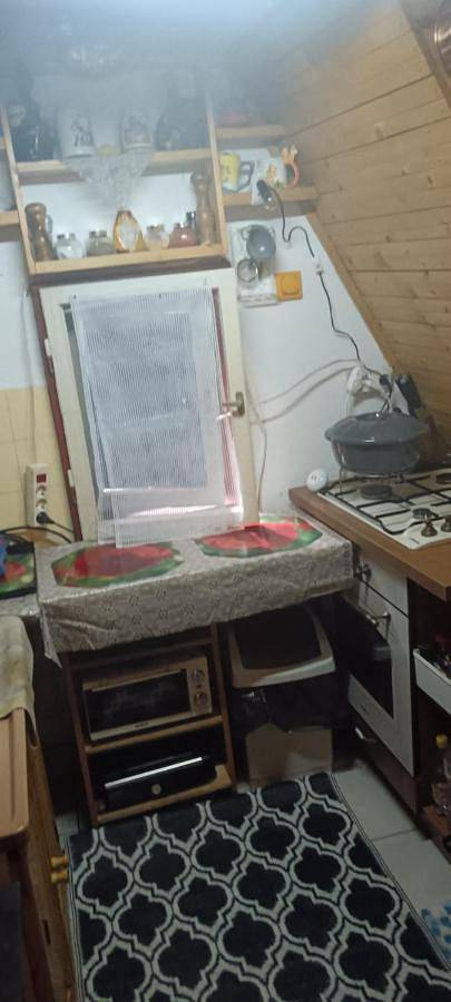 Location de vacances pour 10 personnes, avec Balcon et Terrasse ainsi que Piscine et Vue dans Mărișel - 3