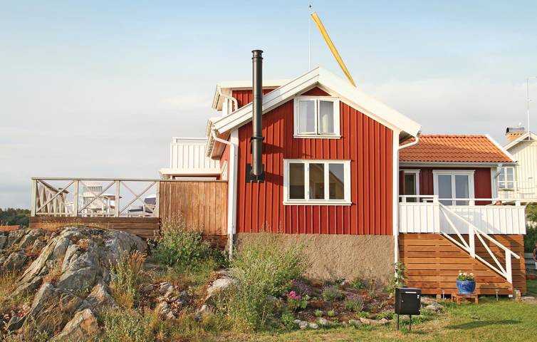 Ferienhaus für 4 Personen, mit Terrasse und Garten in Tjörn - 2