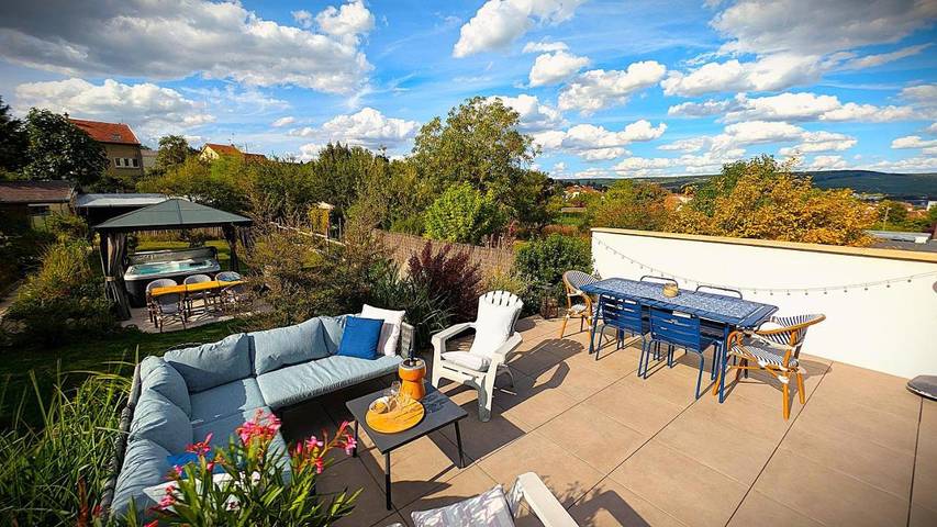 Location de vacances pour 6 personnes, avec jacuzzi et jardin à Épernay - 3
