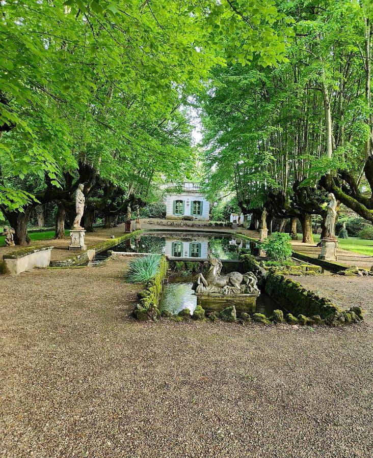 Four-Bedroom House in Escolives-Sainte-Camille, Région d'Auxerre