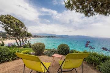 Location de vacances pour 8 personnes, avec terrasse et jardin à Coggia