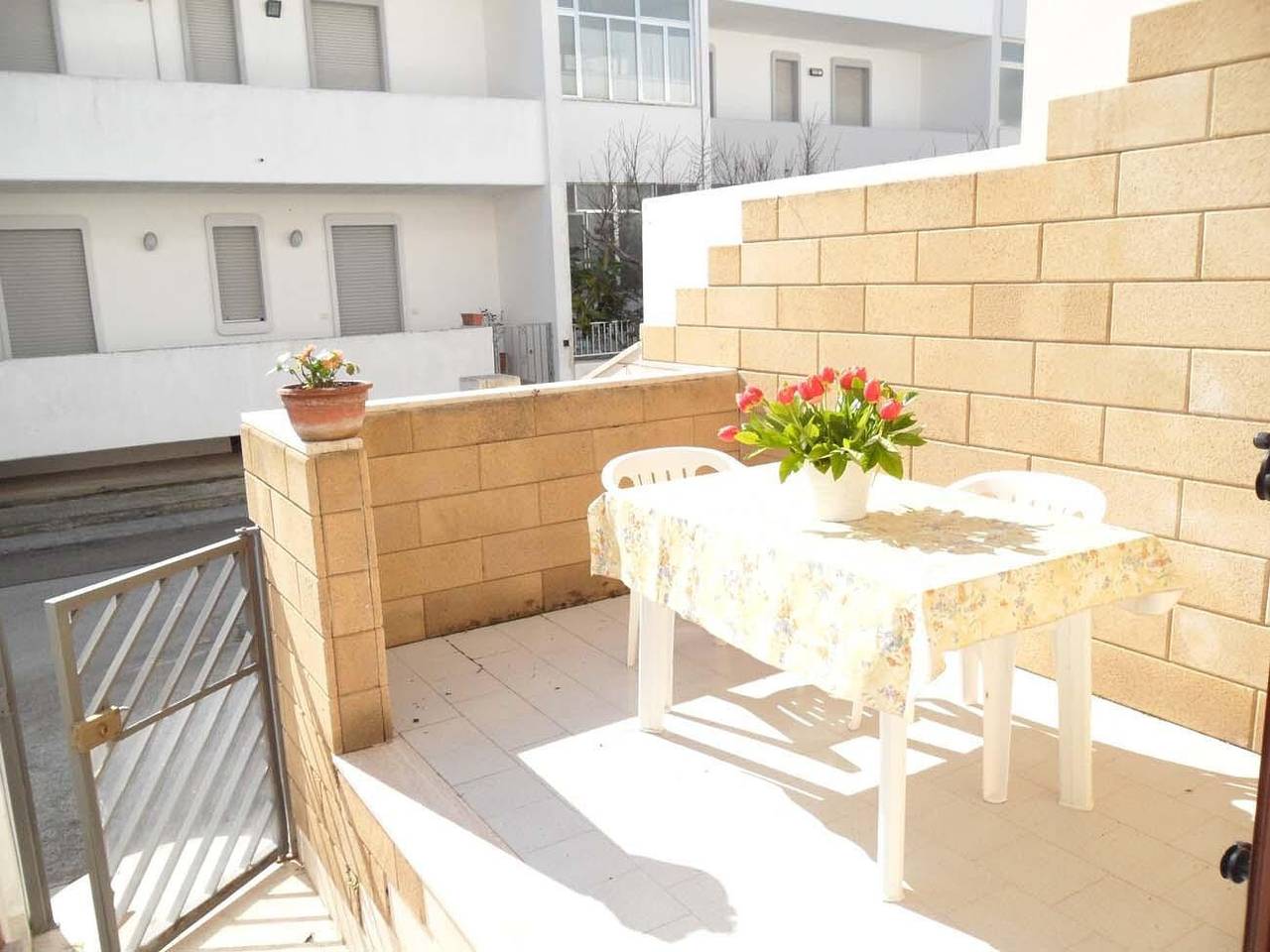 Appartamento intero, Appartamento per vacanze "Rita" con aria condizionata e terrazza in Otranto, Otranto e dintorni