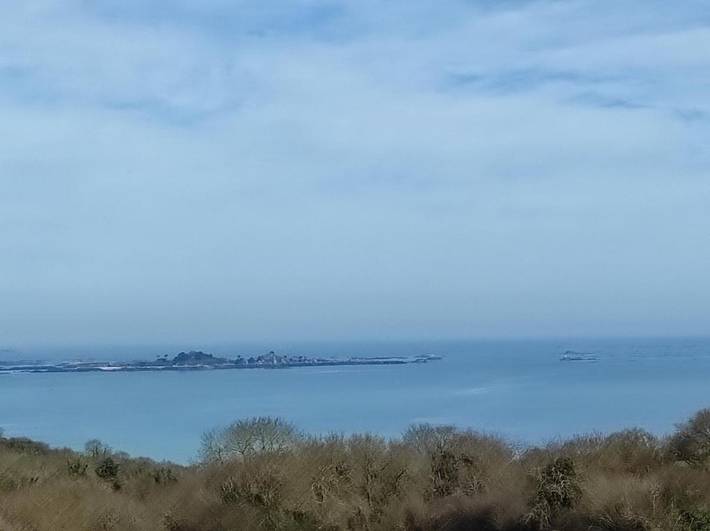 Chambre d’hôte pour 2 personnes, avec vue et jardin, adapté aux familles à Paimpol
