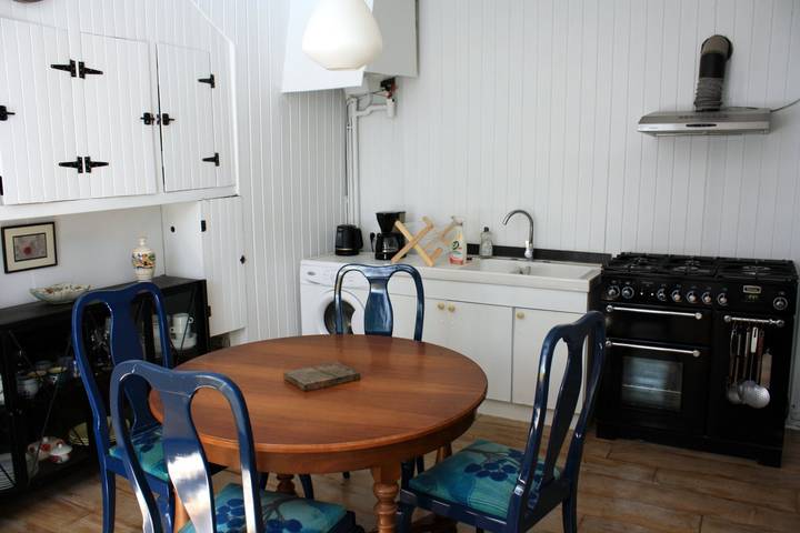 Gîte pour 4 personnes, avec jardin et sauna ainsi que piscine et terrasse, animaux acceptés à Besançon - 3