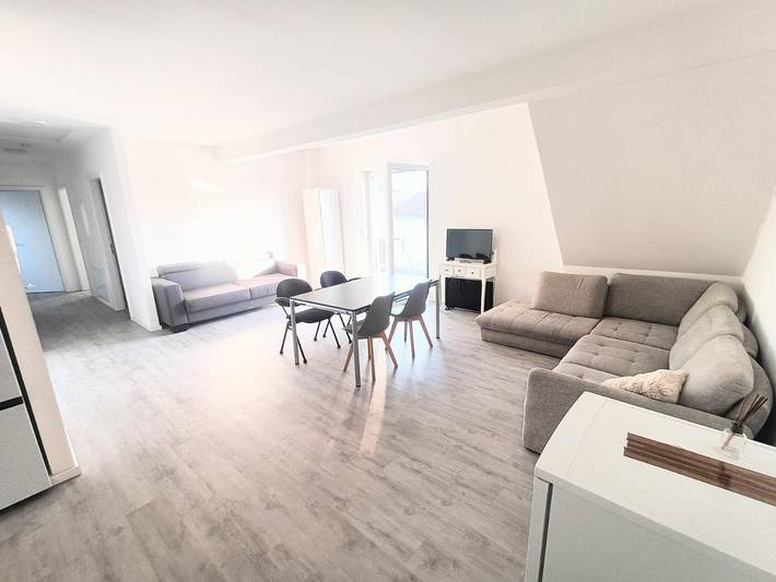 Ferienwohnung für 5 Personen, mit Balkon und Ausblick in Groß-Gerau