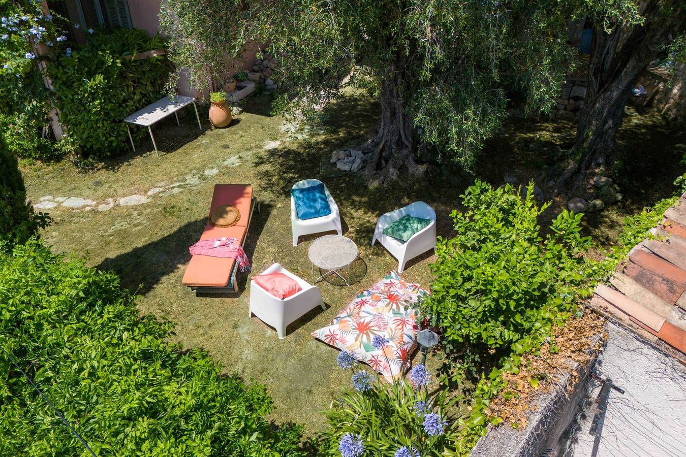 Iconic village house in Provence - Tastefully renovated, breathtaking views in Opio, Cannes und Umgebung
