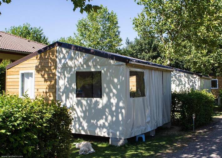 Location de vacances pour 4 personnes, avec jardin ainsi que vue et terrasse, animaux acceptés à Crêches-sur-Saône - 2