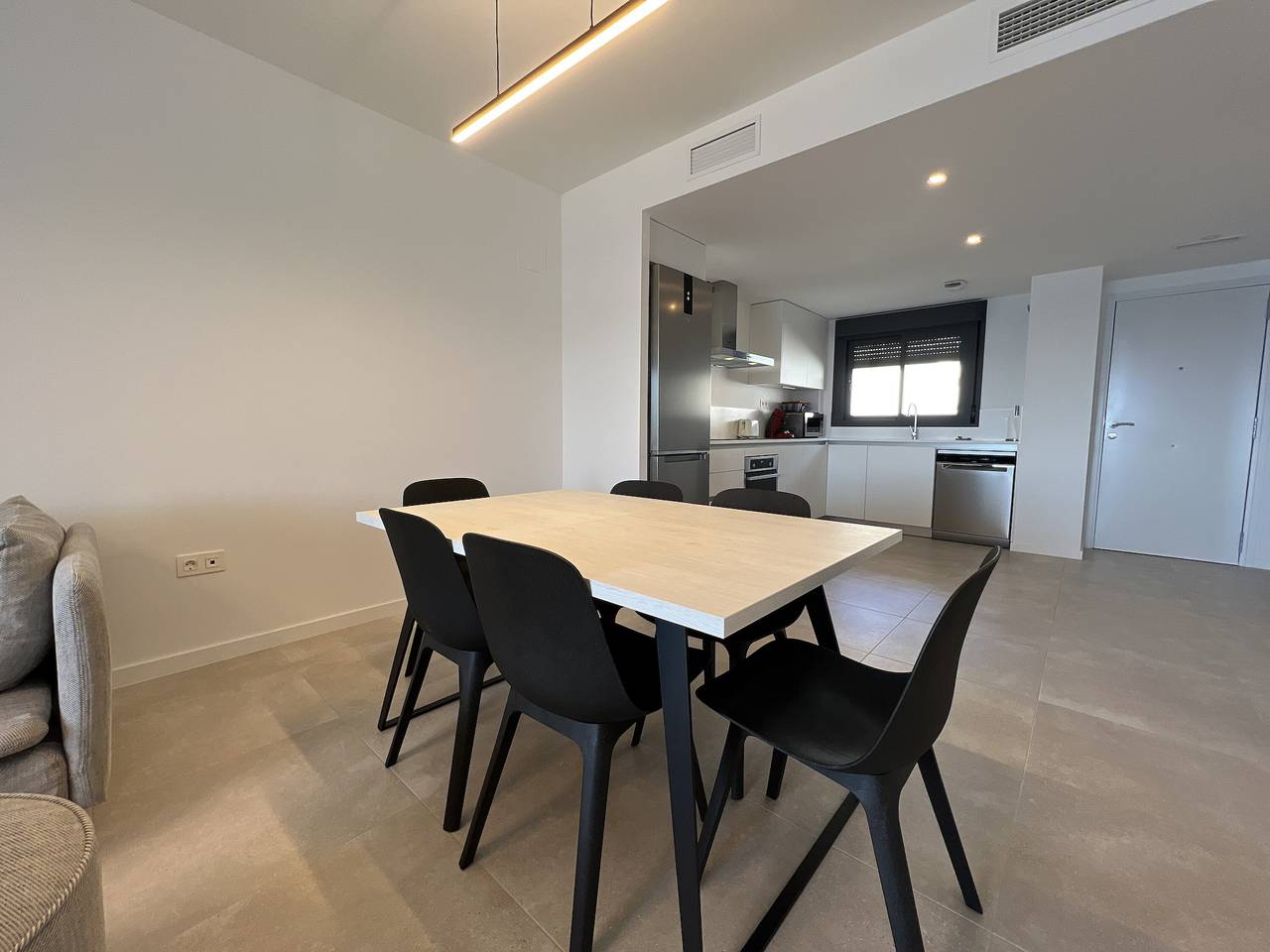 Entire apartment, Apartment "Icon Marina A" with Mountain View, Shared Pool & Wi-Fi in La Herradura, Almuñecar