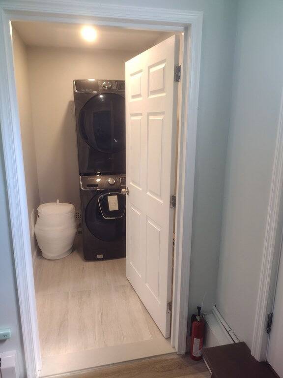 Ganze Wohnung, Private, Quiet 1 Bedroom in Amityville in North Amityville, Suffolk County