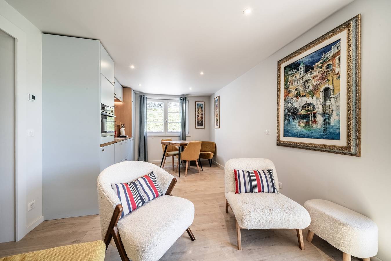Ganze Wohnung, Appartement „Au Pied Des Pistes - Petit Châtel“ mit Bergblick, privater Terrasse & Wlan in Châtel, Les Portes du Soleil
