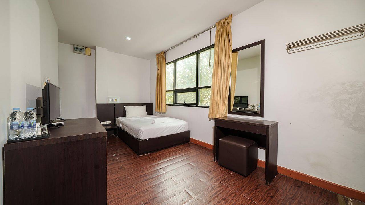 Ferienhaus für 2 Personen (28 m²) in Khet Bang Sue in Bangkok, Thailand