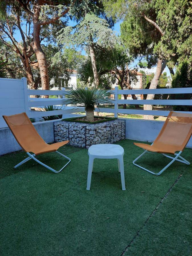 Maison de vacances pour 2 personnes, avec Terrasse et Vue à Cabestany