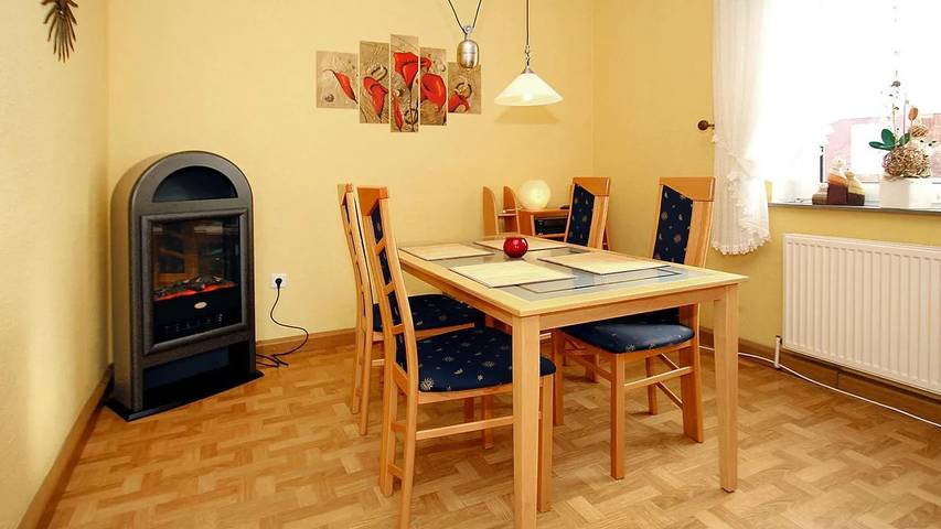 Ferienhaus für 4 Personen, mit Garten und Pool in Dornumersiel - 3
