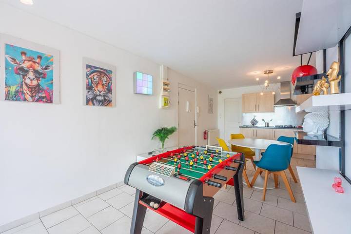 Gîte pour 4 personnes, avec vue ainsi que vue sur le lac et terrasse dans Socourt - 3