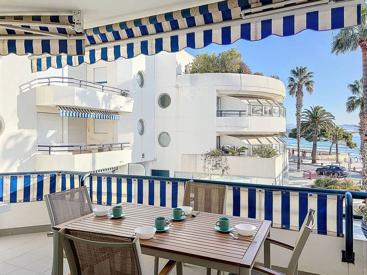 Appartement entier, Appartement climatisé avec parking, 2 chambres à La Ciotat in La Ciotat, Région de Marseille