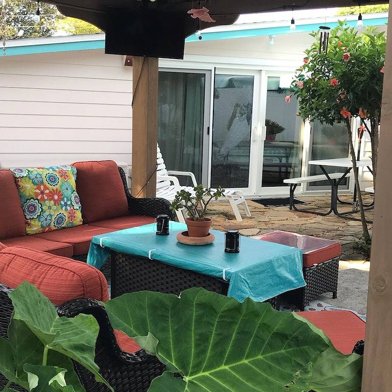 Fünf Meilen von der Mayo-Klinik und neun Blocks vom Meer entfernt. Ruhig und gemütlich. in Jacksonville Beach, Duval County