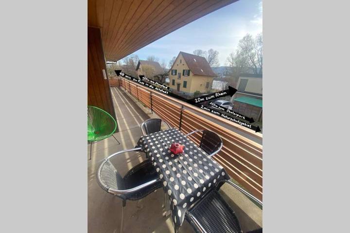 Ferienhaus für 8 Personen, mit Balkon und Terrasse sowie Garten und Ausblick in Kanton Schaffhausen