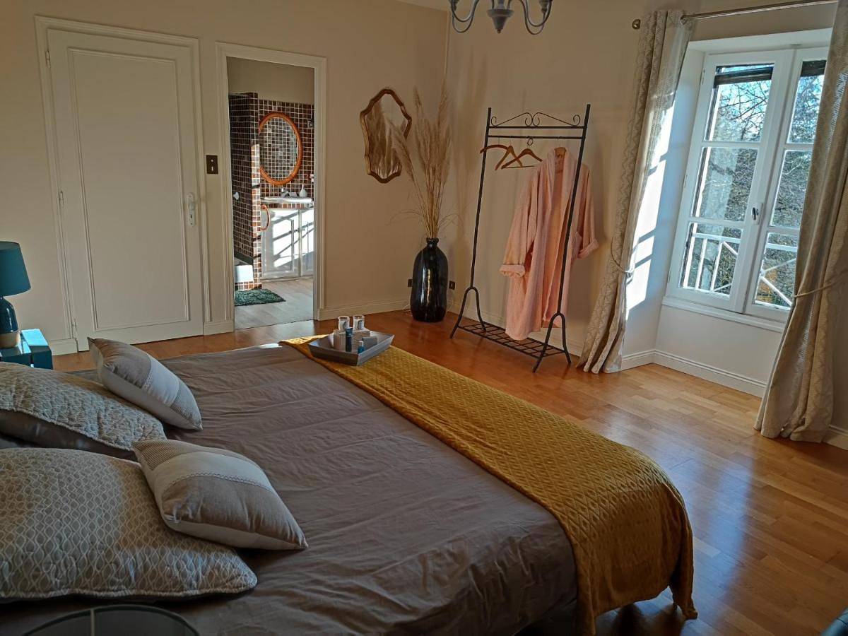 Family Suite in Charrais, Vienne (France)