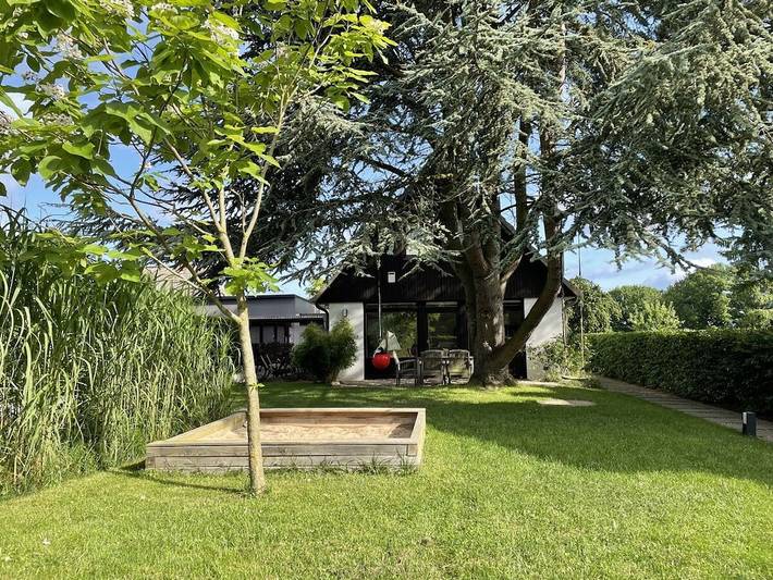 Ferienhaus für 6 Personen, mit Terrasse und Garten sowie Sauna