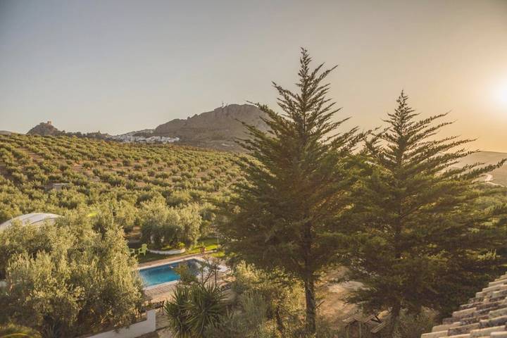 Maison de campagne pour 4 personnes, avec jardin ainsi que vue et piscine, animaux acceptés - 1
