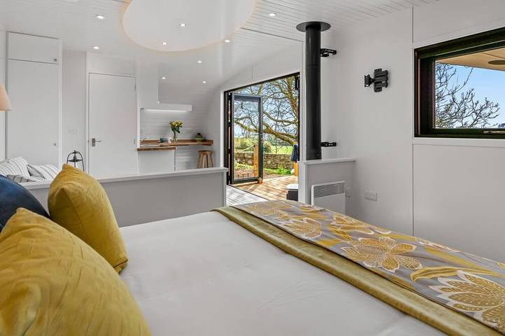 The Nook - Farm stay with hot tub - Chepstow in Tidenham, Gloucestershire