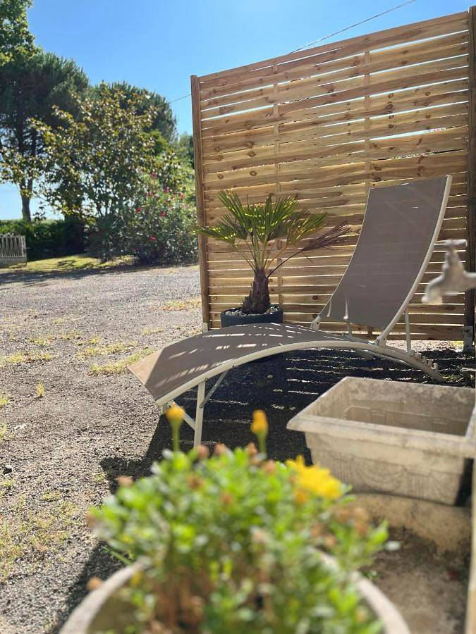 Location de vacances pour 4 personnes, avec jardin ainsi que terrasse et vue à Eauze - 2