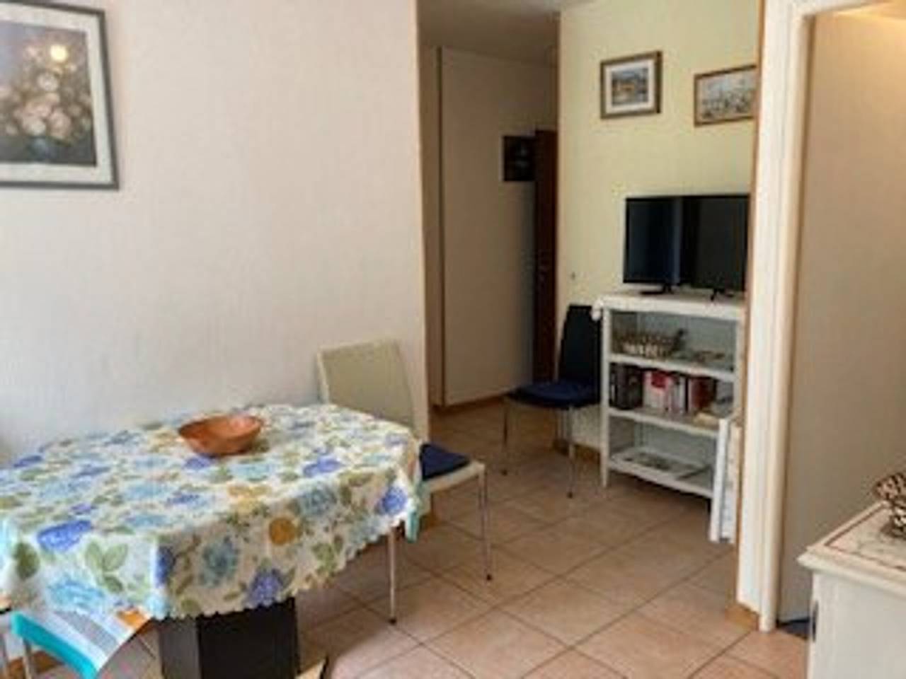 Entire apartment, Comfortable F2 Apartment with Parking and Pets Allowed in Saint-Marsal, Céret region