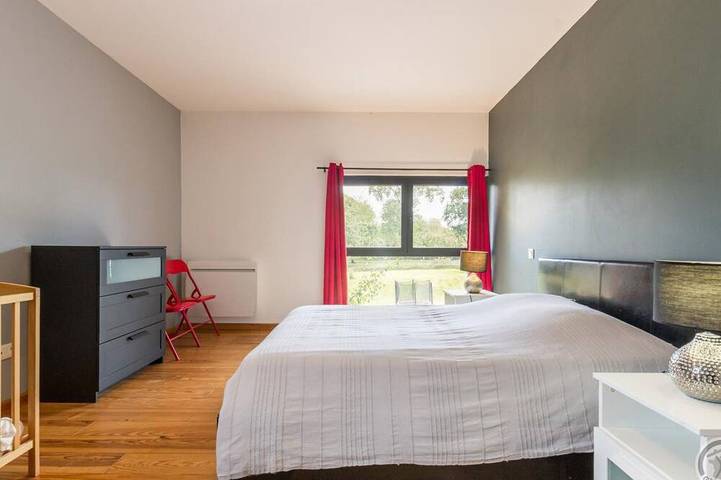 La Grange 18ème siècle avec Spa, lumière naturelle et grande capacité in Moyon, Région de Saint-Lô