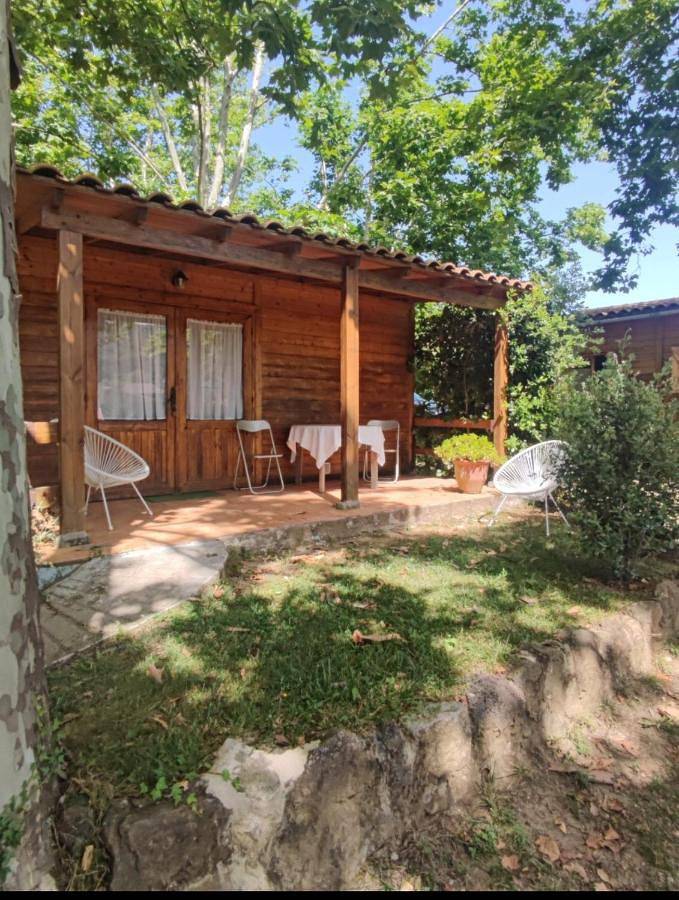 Camping voor 4 personen, met tuin en uitzicht in de Spaanse Pyreneeën