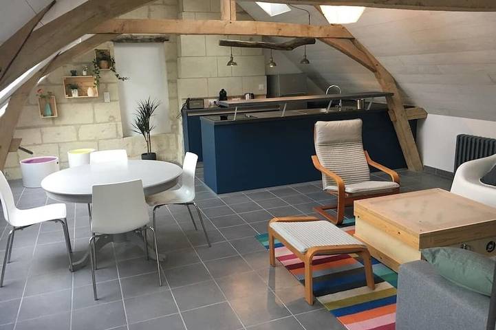 Gîte pour 6 personnes, avec terrasse et jardin, animaux acceptés