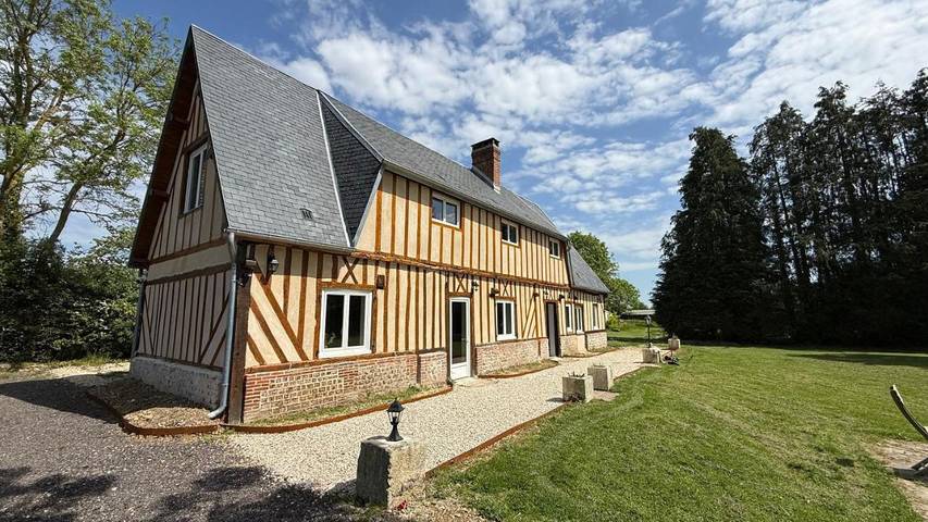 Location de vacances pour 5 personnes, avec vue et jardin à Hecmanville