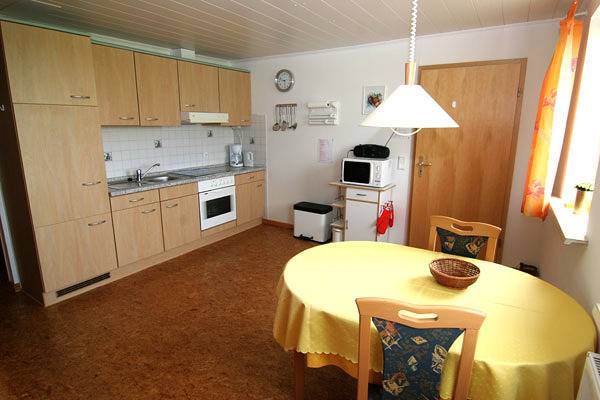 Ganze Ferienwohnung, Ferienhof Rosenwarft - Fewo Svea in Pellworm, Nordfriesische Inseln