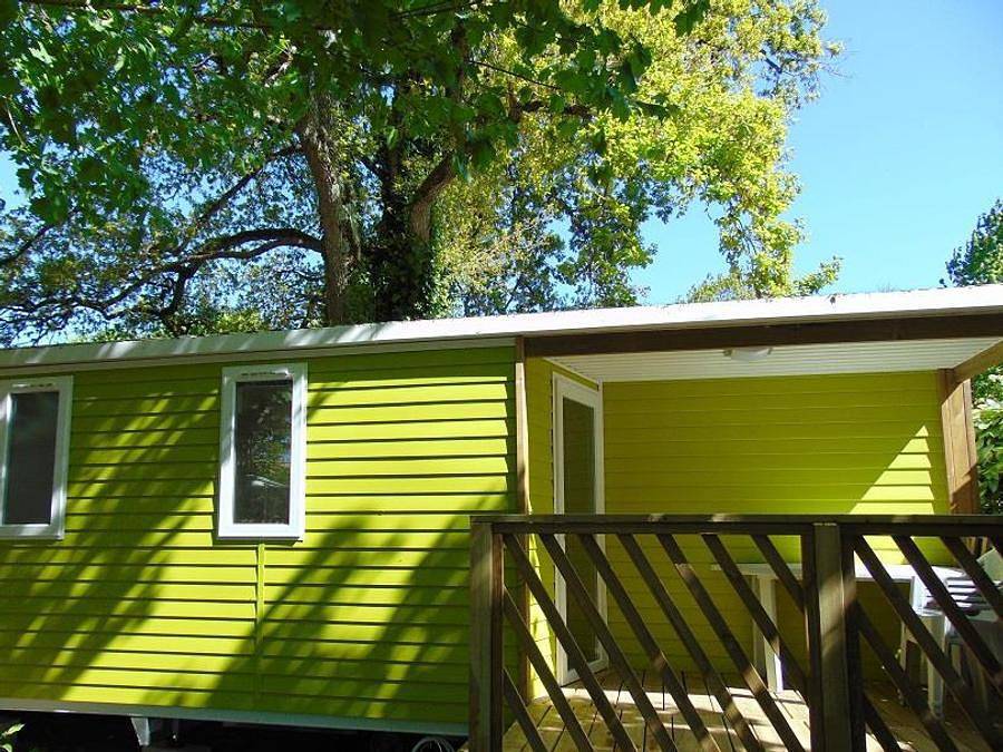 Flower Camping Beauchêne - Mobile home 4 persons - Comfort mobile home 24 m² / 2 bedrooms - terrace in Avrillé (Vendée), Vendée