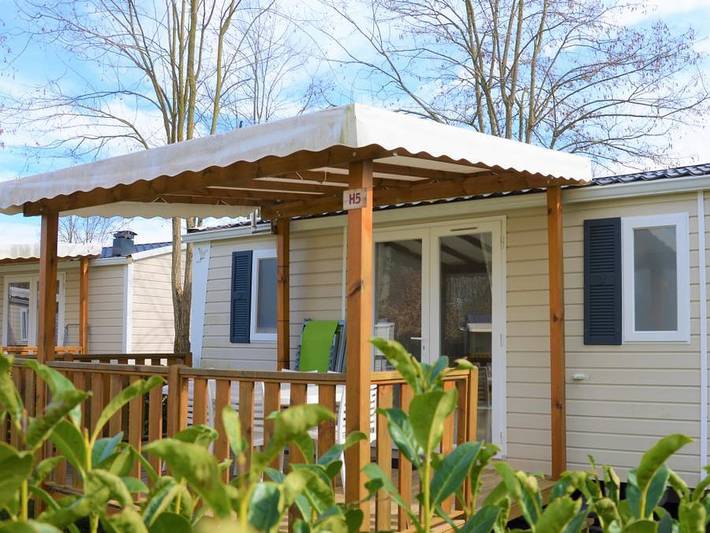 Flower Camping Les Mijeannes - Mobilhome 6 personnes - Mobil-home Premium 33m² Climatisé - 3 chambres +Tv + lave vaisselle 6 pers in Rieux-de-Pelleport, Ariège