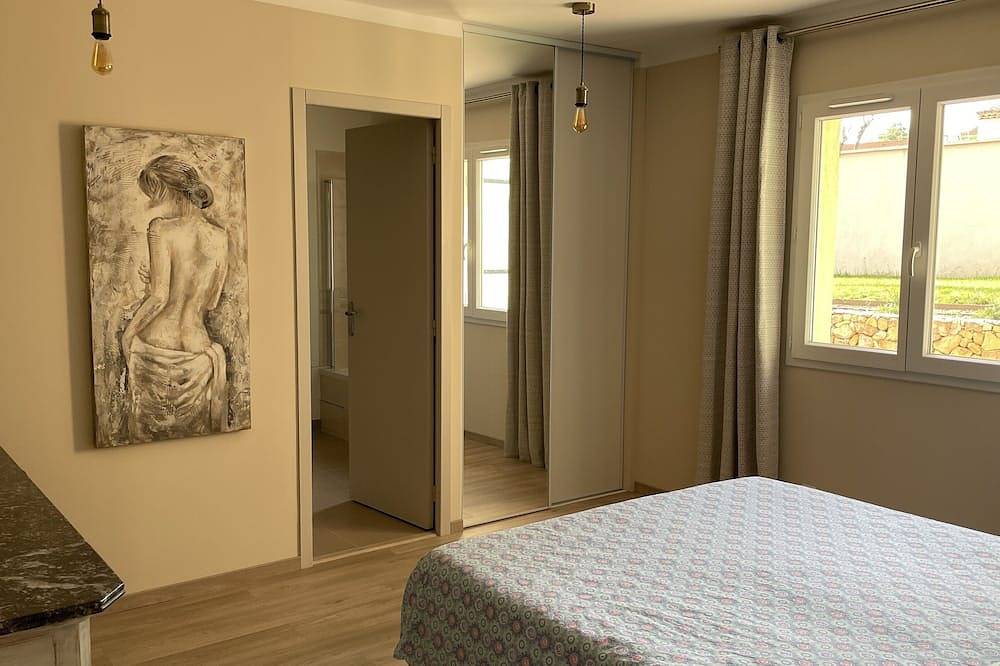 Villa 4*, vista despejada, calma, piscina climatizada y múltiples actividades in Garéoult, Región Brignoles