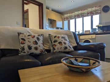 Log Cabin for 2 People in West Dorset Heritage Coast, South West England, Photo 4