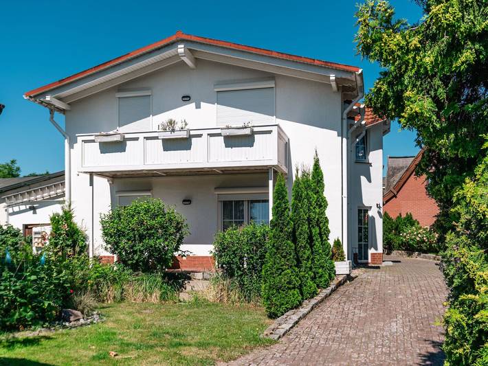 Ferienwohnung für 3 Personen, mit Garten und Terrasse sowie Sauna, kinderfreundlich in Sellin