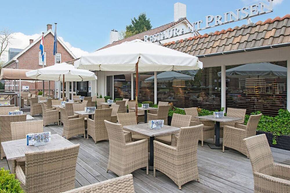 Charming Unit with Garden Access and Free Parking in Vlijmen, Near Efteling in Noord-Brabant