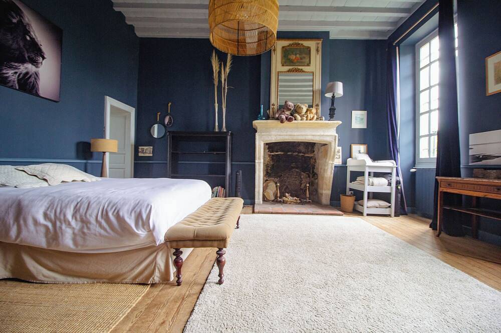 Presbytère au charme français avec piscine privée in Langoiran, Région de Langon