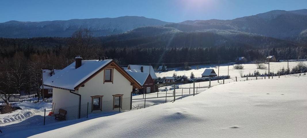 Domek letniskowy dla 4 osób, z ogród i widok w Zawoja