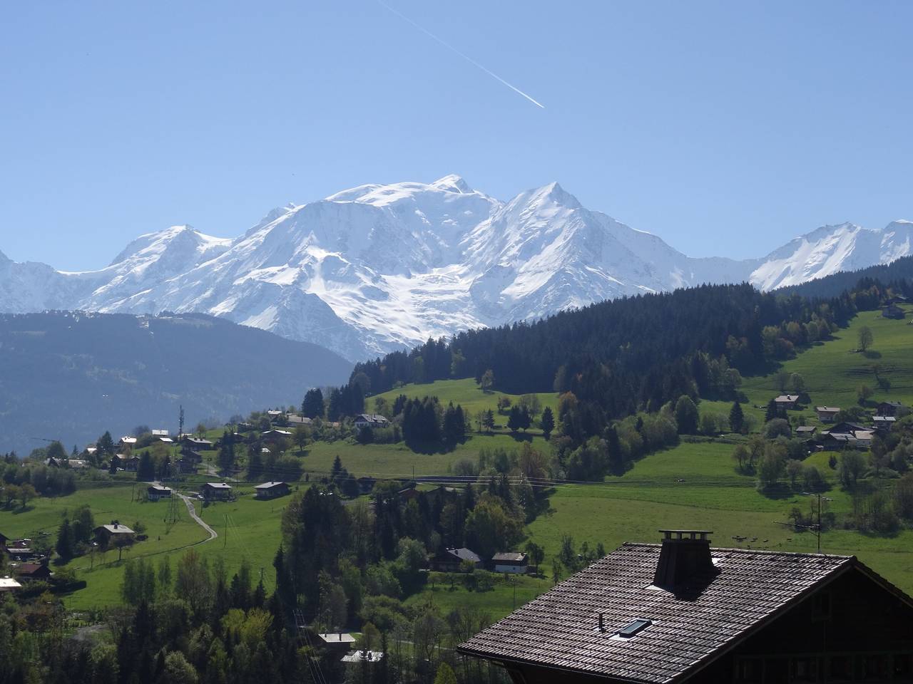 Appartement entier, Appartement cosy à Combloux avec parking et cheminée in Combloux, Pays du Mont-Blanc