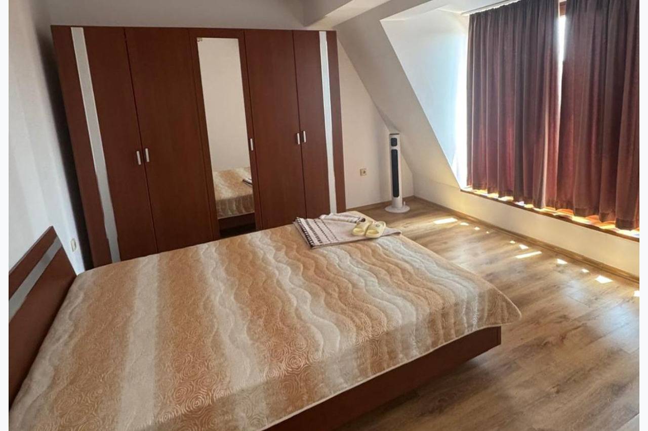 Hel ferielejlighed, Apartment Sleeps 6- Free Parking- Balcony in Kazanlak, Bulgarien
