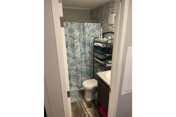 Vacation rental for 5 people, with yard in Mount Airy