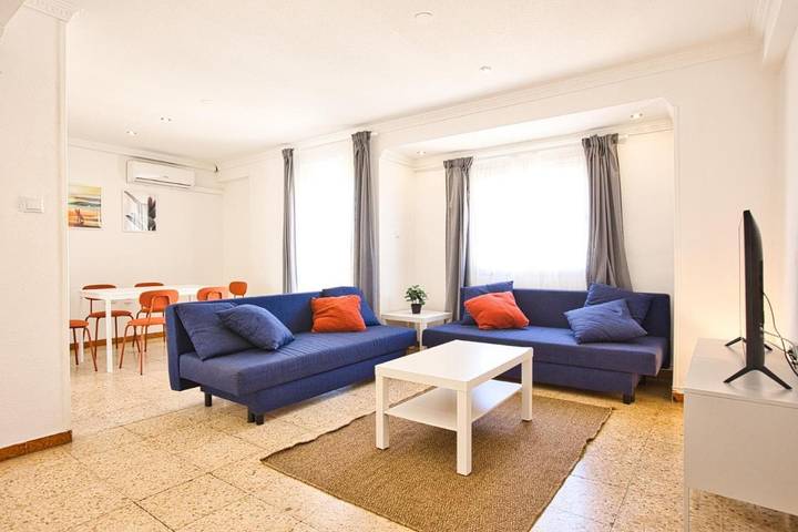 Apartamento de vacaciones para 5 personas, con balcón y vistas - 1