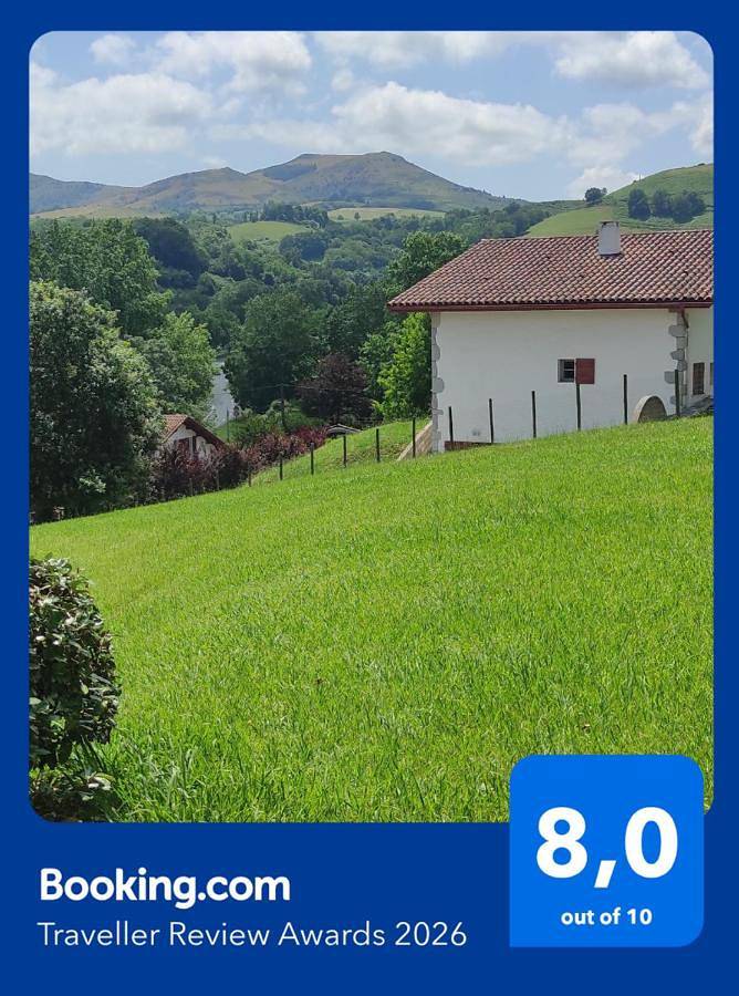 Appartement de vacances pour 2 personnes, avec jardin ainsi que piscine et vue, animaux acceptés