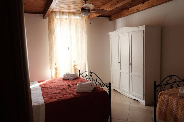 Vacation house with Terrace in the historic center of Bernalda, 10 minutes from the sea. in Bernalda, Piana del Metaponto