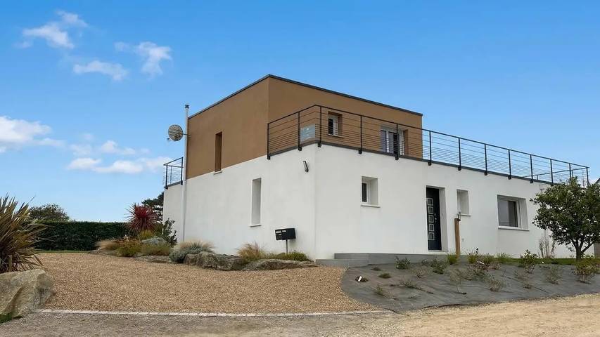 Location de vacances pour 7 personnes, avec jardin à Plouarzel