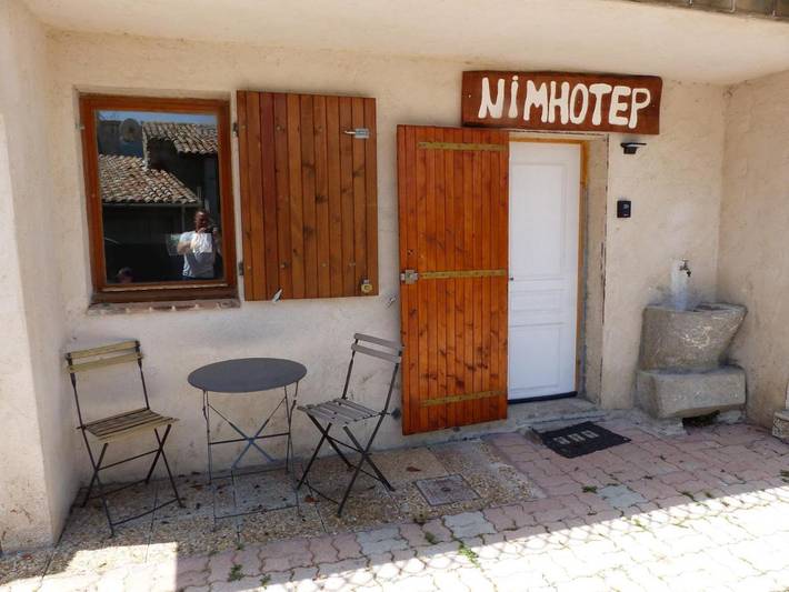 Gîte pour 2 personnes, avec Terrasse et Jardin à Briançonnet