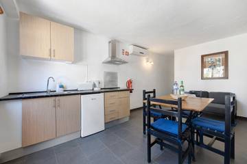 Apartment for 4 People in Santa Maria, São Gonçalo de Lagos, Photo 1